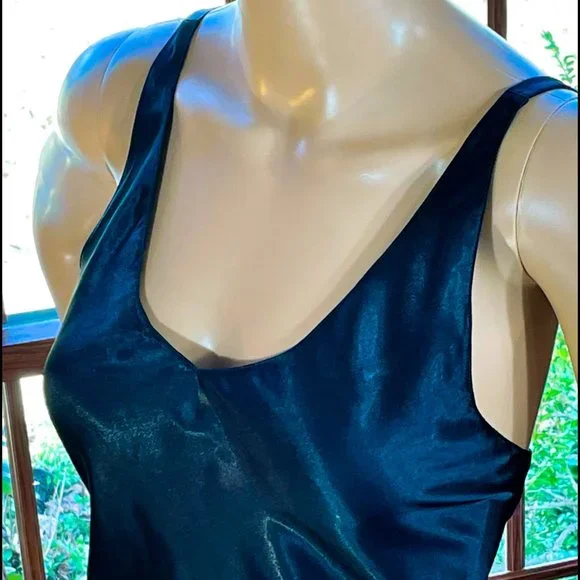 ▪️VTG▪️MYSTIQUE INTIMATES▪️1980's 1990's Retro Black Satin Slip Chemise Nightie - Picture 3 of 6
